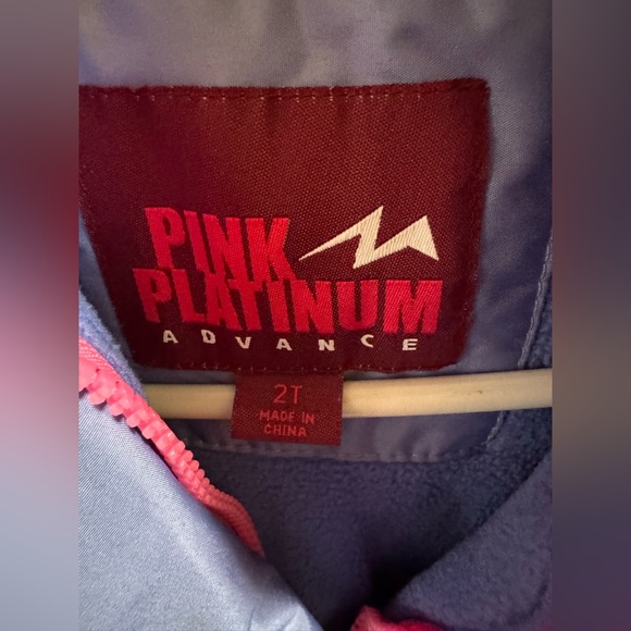 2T snow suit - Picture 3 of 5